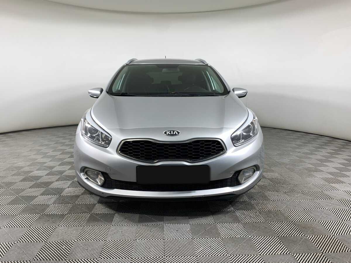 Купить Kia Ceed с пробегом. Фото: #1