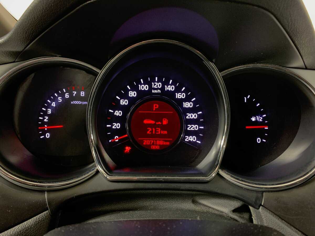 Купить Kia Ceed с пробегом. Фото: #14