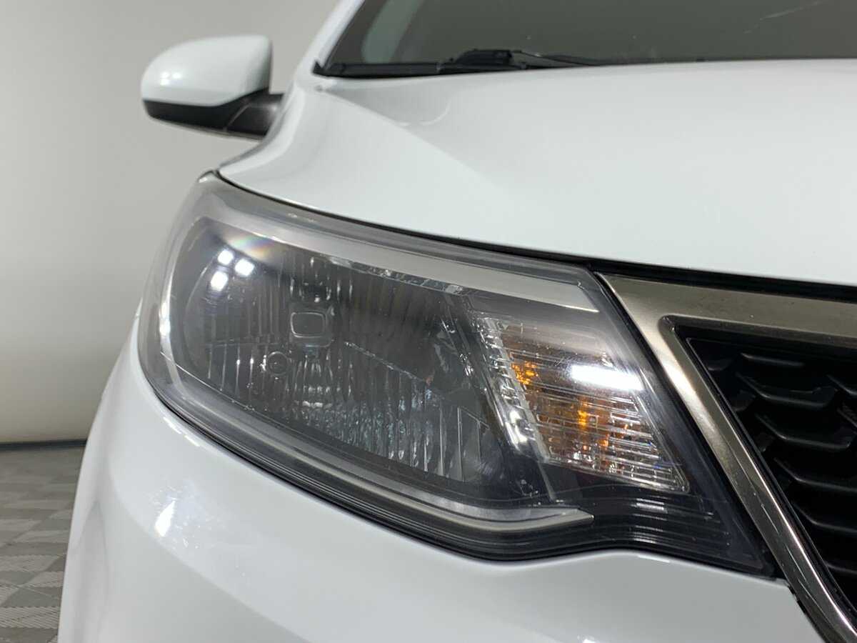 Купить Kia Rio с пробегом. Фото: #9