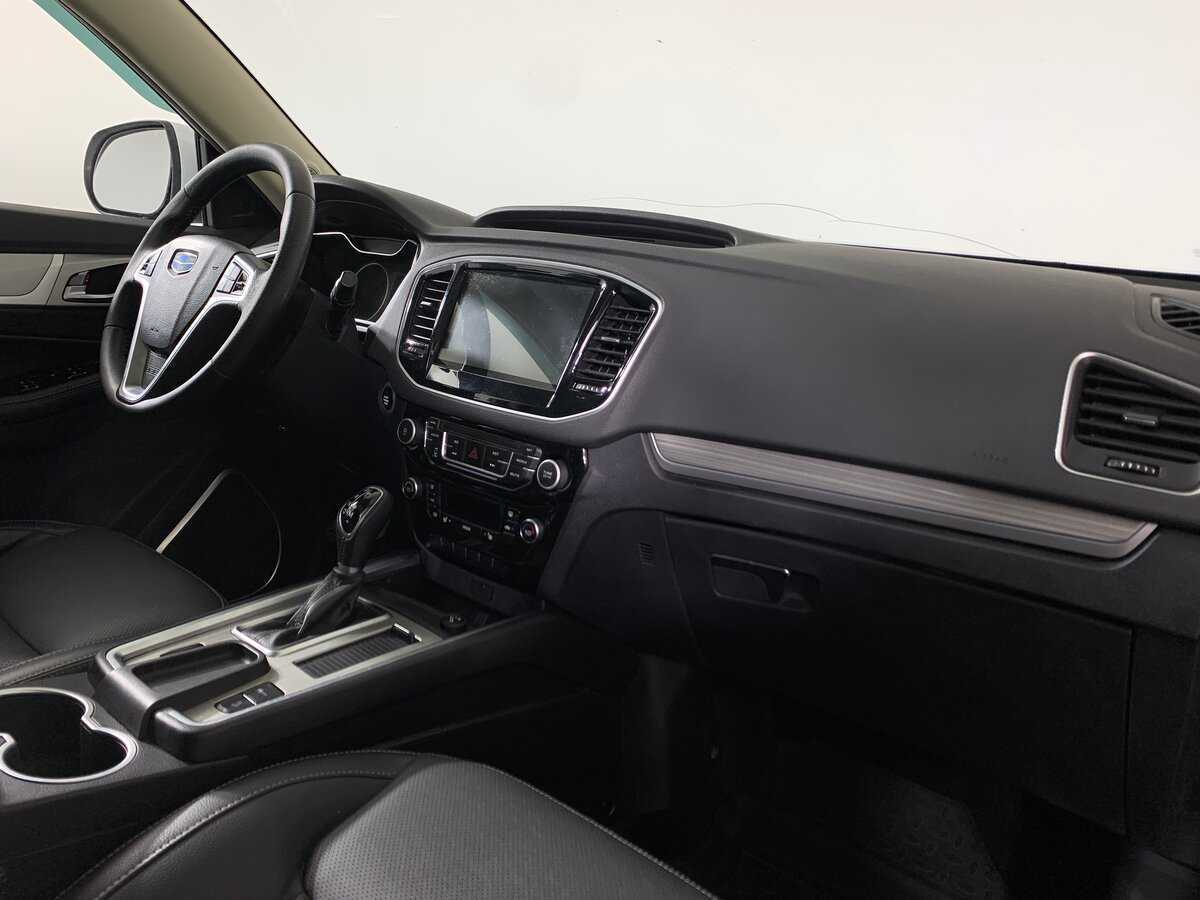 Купить Geely Emgrand X7 с пробегом. Фото: #13