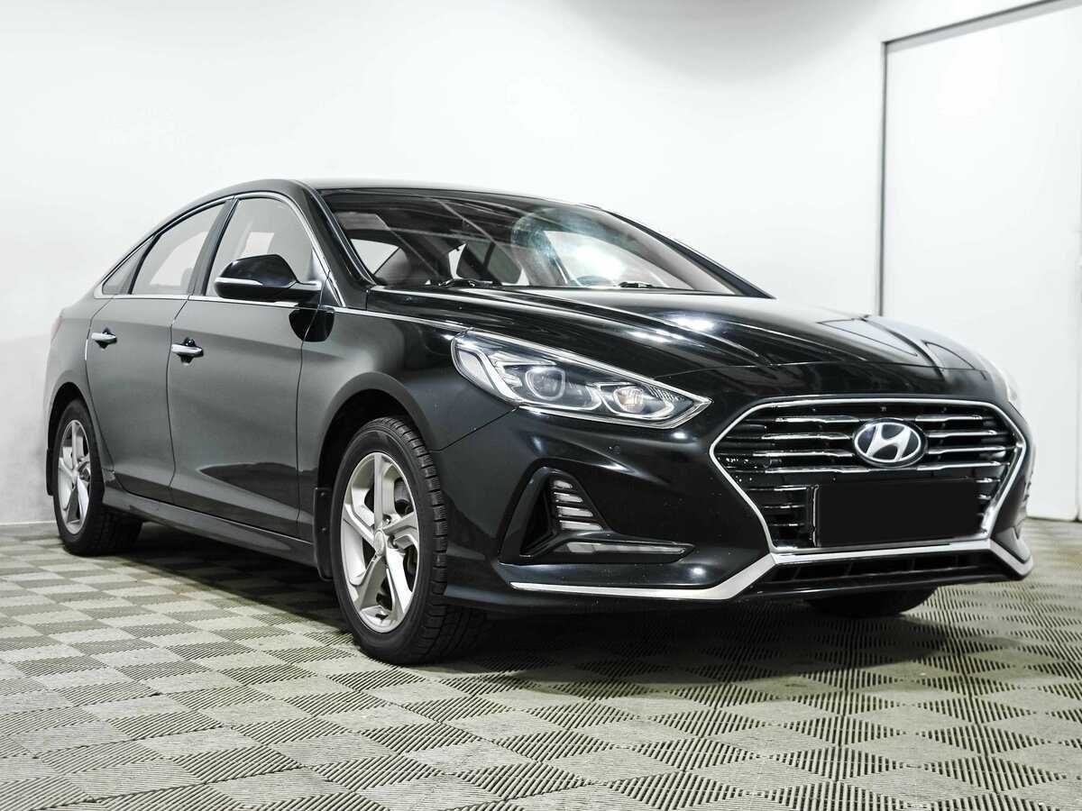 Купить Hyundai Sonata с пробегом. Фото: #2