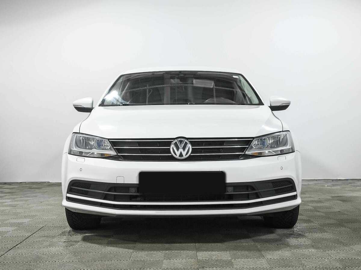 Купить Volkswagen Jetta с пробегом. Фото: #1