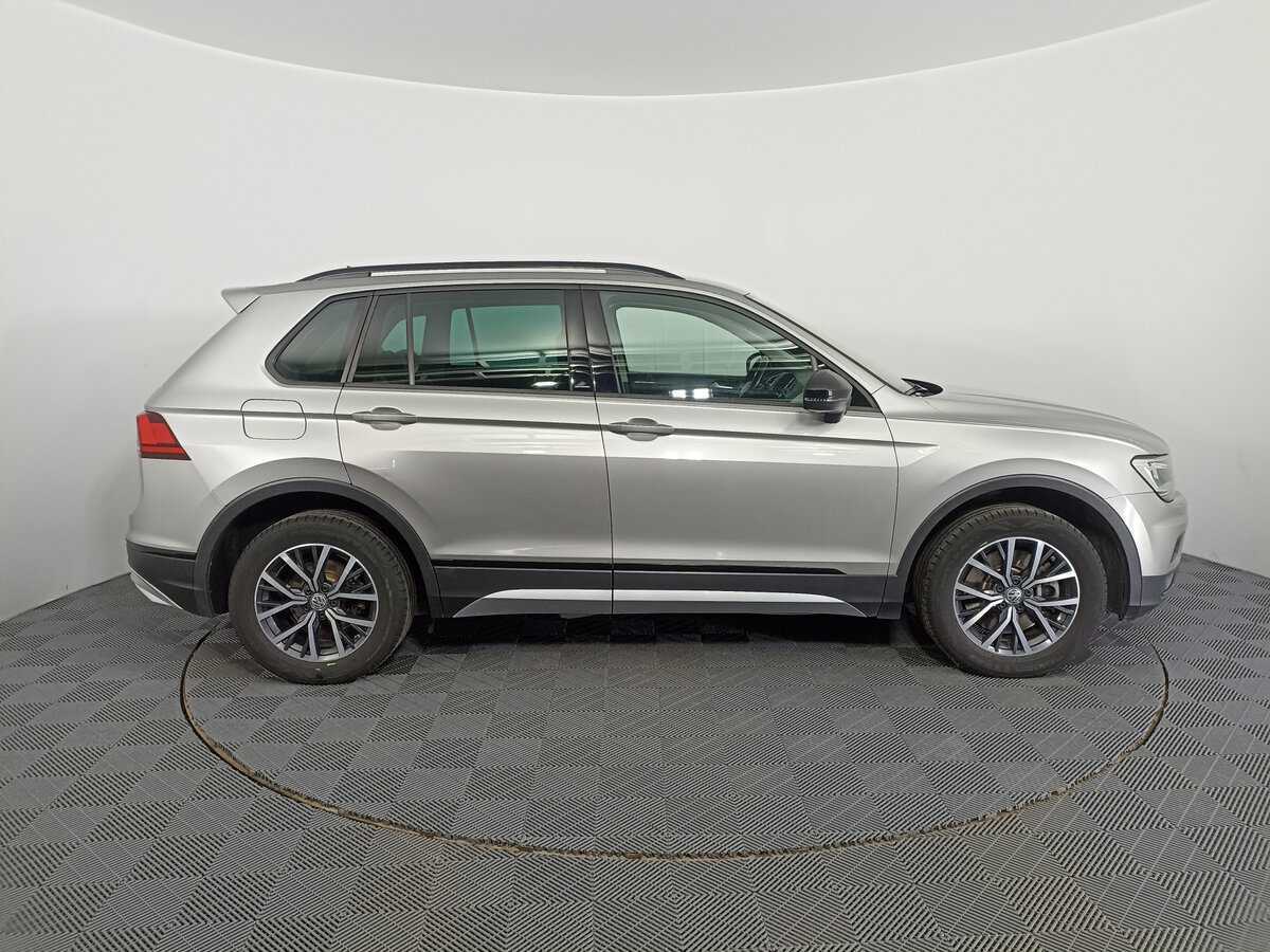 Купить Volkswagen Tiguan с пробегом. Фото: #3