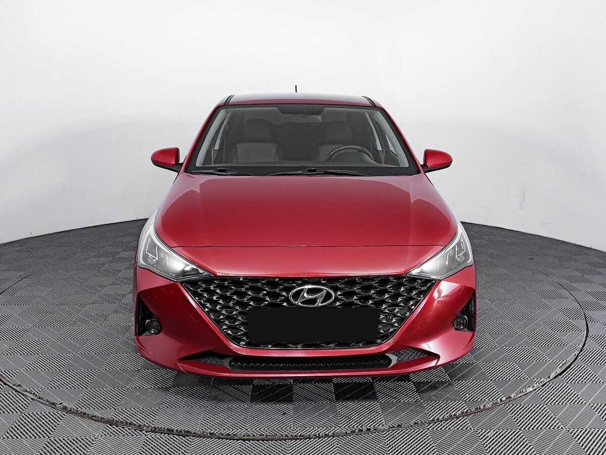 Купить Hyundai Solaris с пробегом. Фото: #1