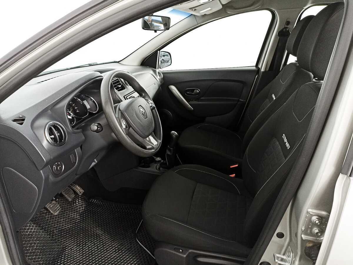 Купить Renault Sandero с пробегом. Фото: #13
