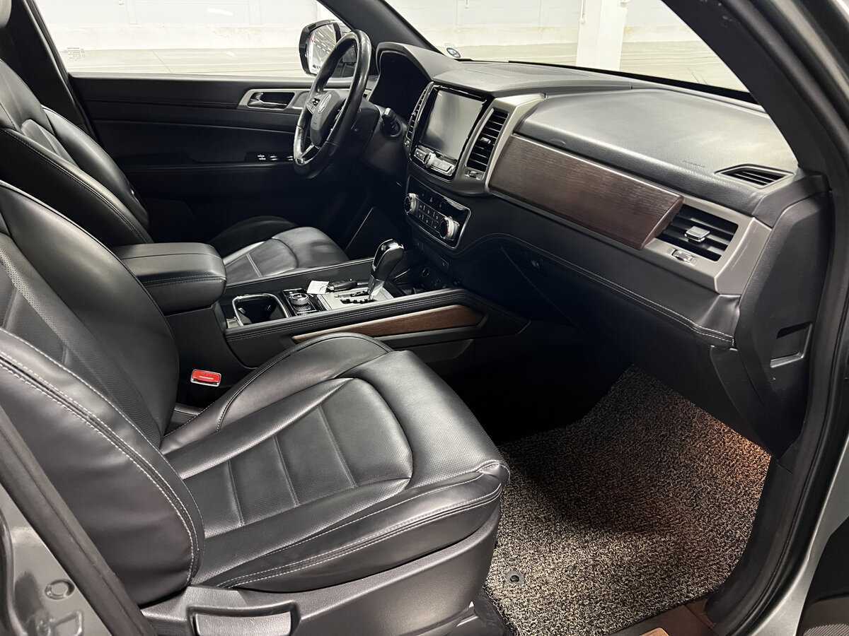 Купить SsangYong Rexton с пробегом. Фото: #10