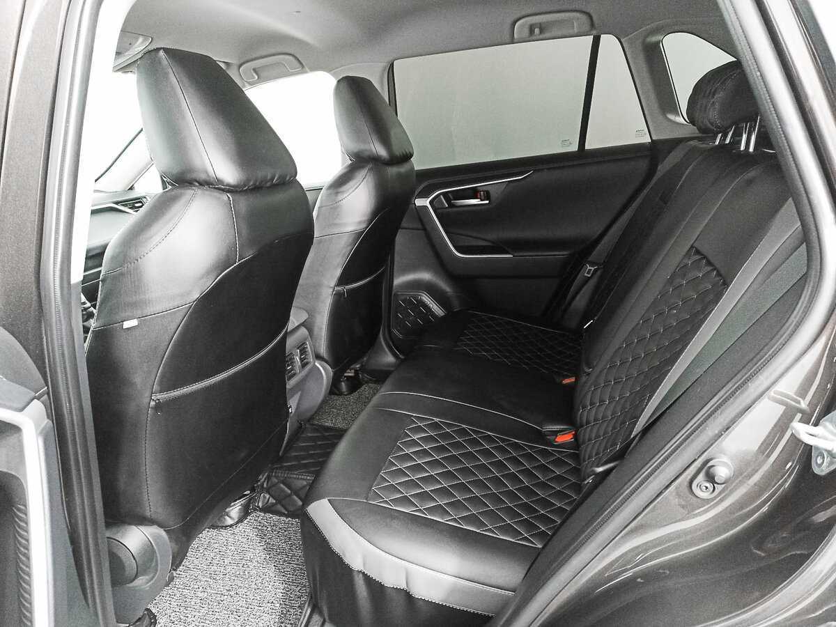 Купить Toyota RAV4 с пробегом. Фото: #9