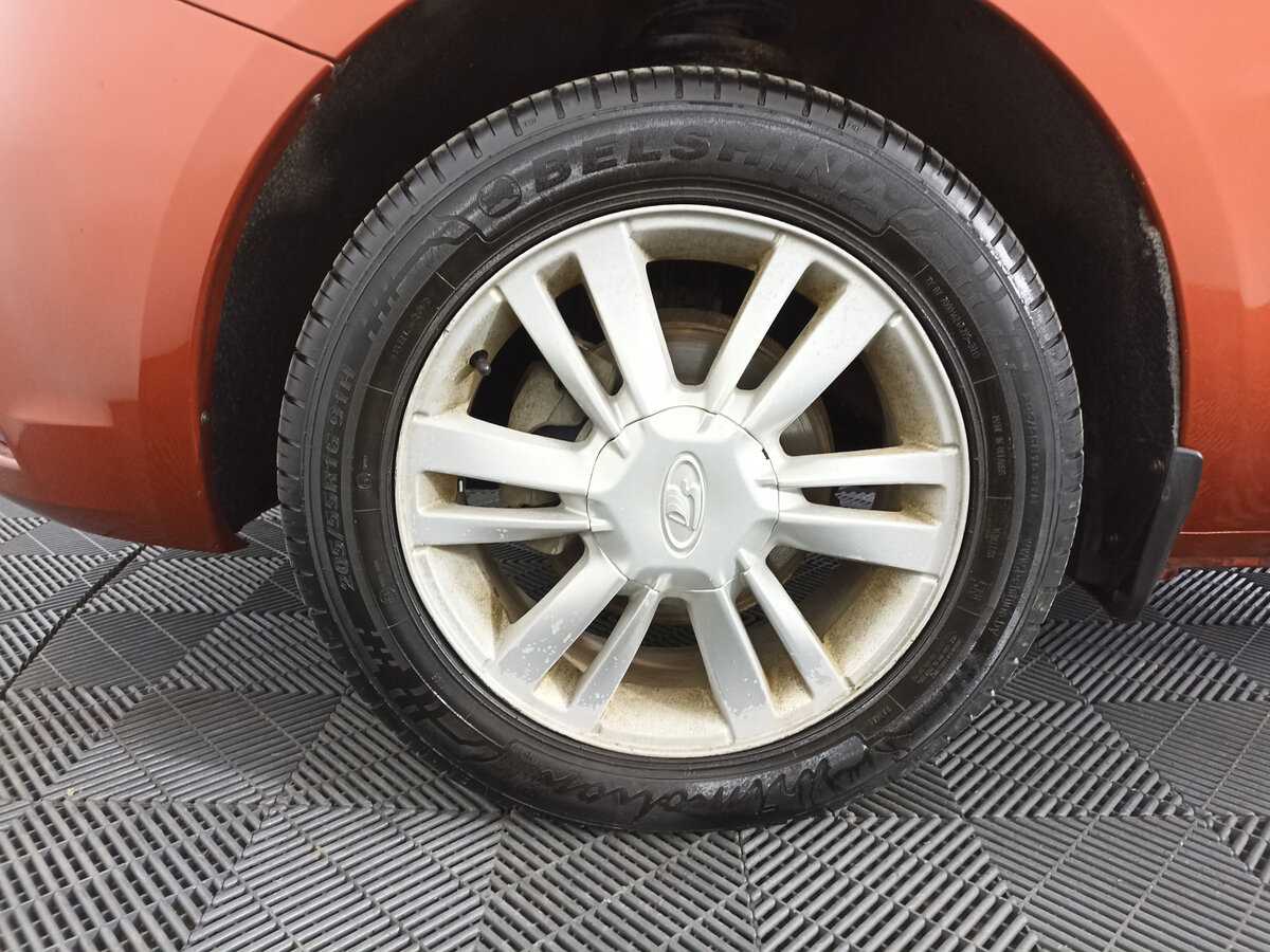 Купить Lada (ВАЗ) Vesta с пробегом. Фото: #17