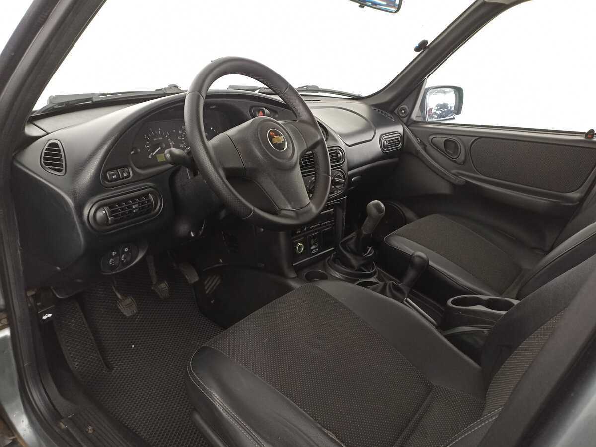 Купить Chevrolet Niva с пробегом. Фото: #15