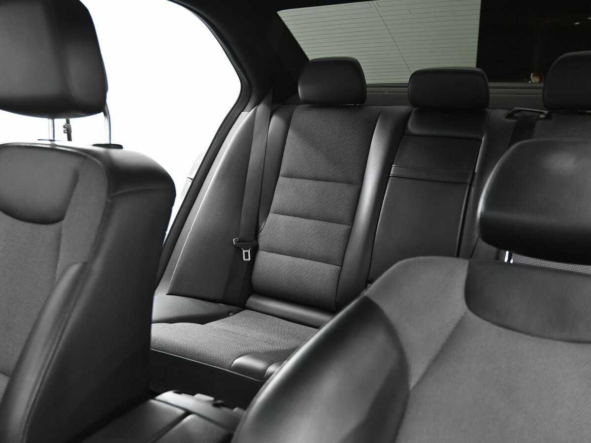 Купить Mercedes-Benz C-Класс с пробегом. Фото: #15