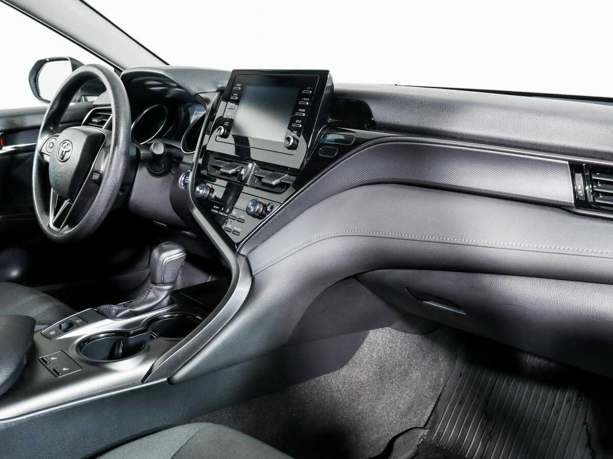 Купить Toyota Camry с пробегом. Фото: #8