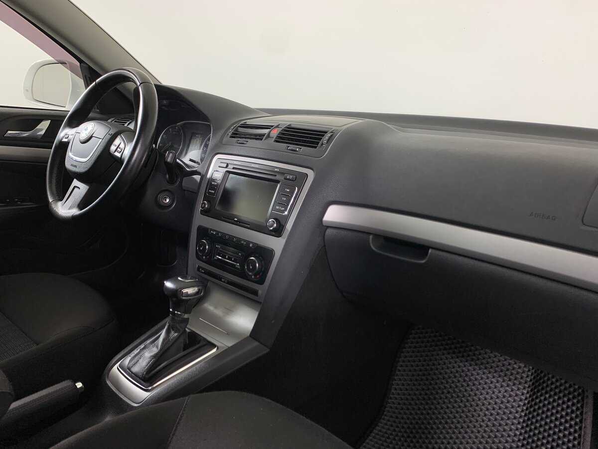 Купить Skoda Octavia с пробегом. Фото: #12
