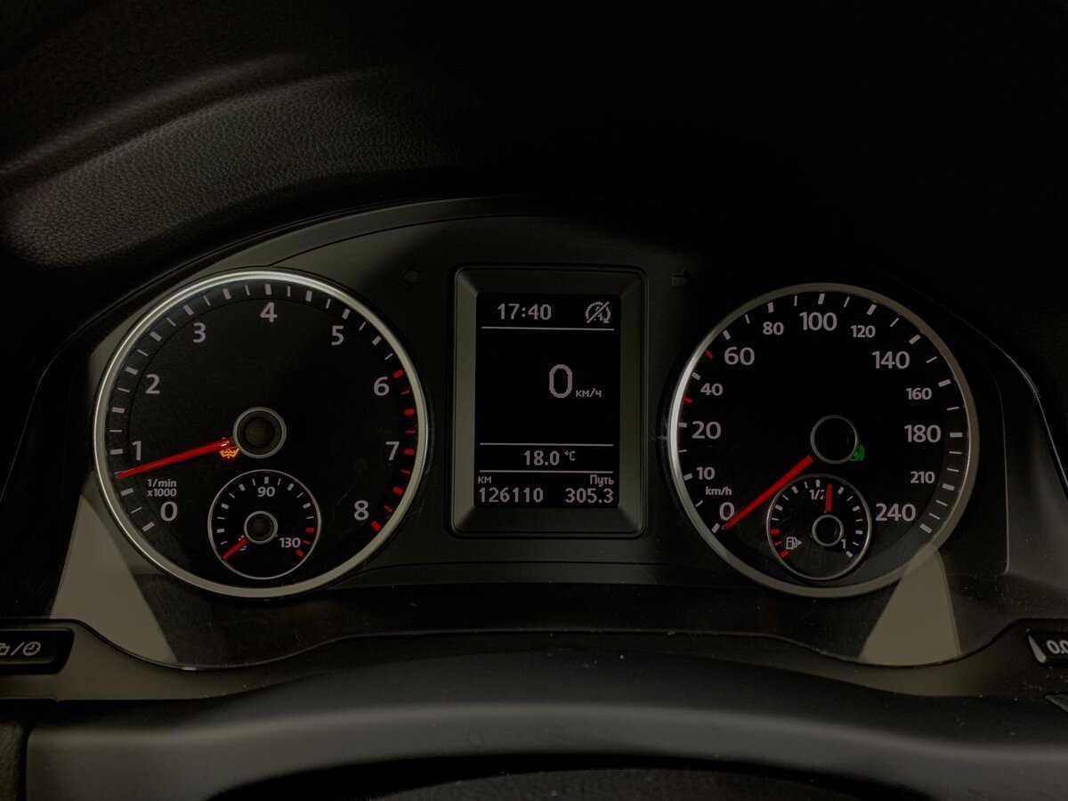 Купить Volkswagen Tiguan с пробегом. Фото: #14