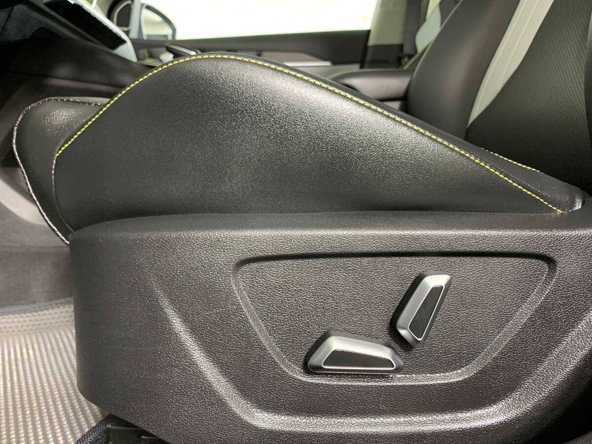 Купить Geely Coolray с пробегом. Фото: #16