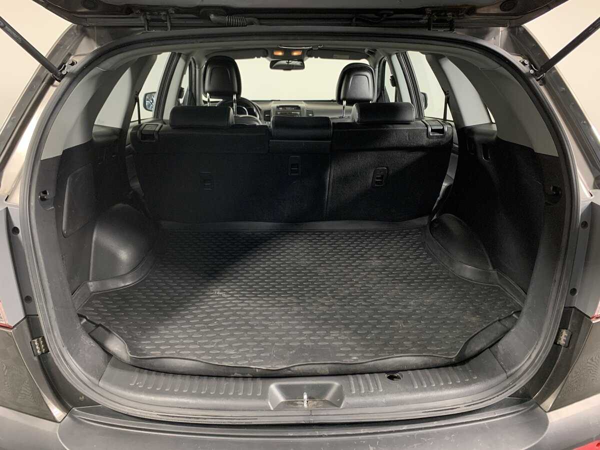 Купить Kia Sorento с пробегом. Фото: #19