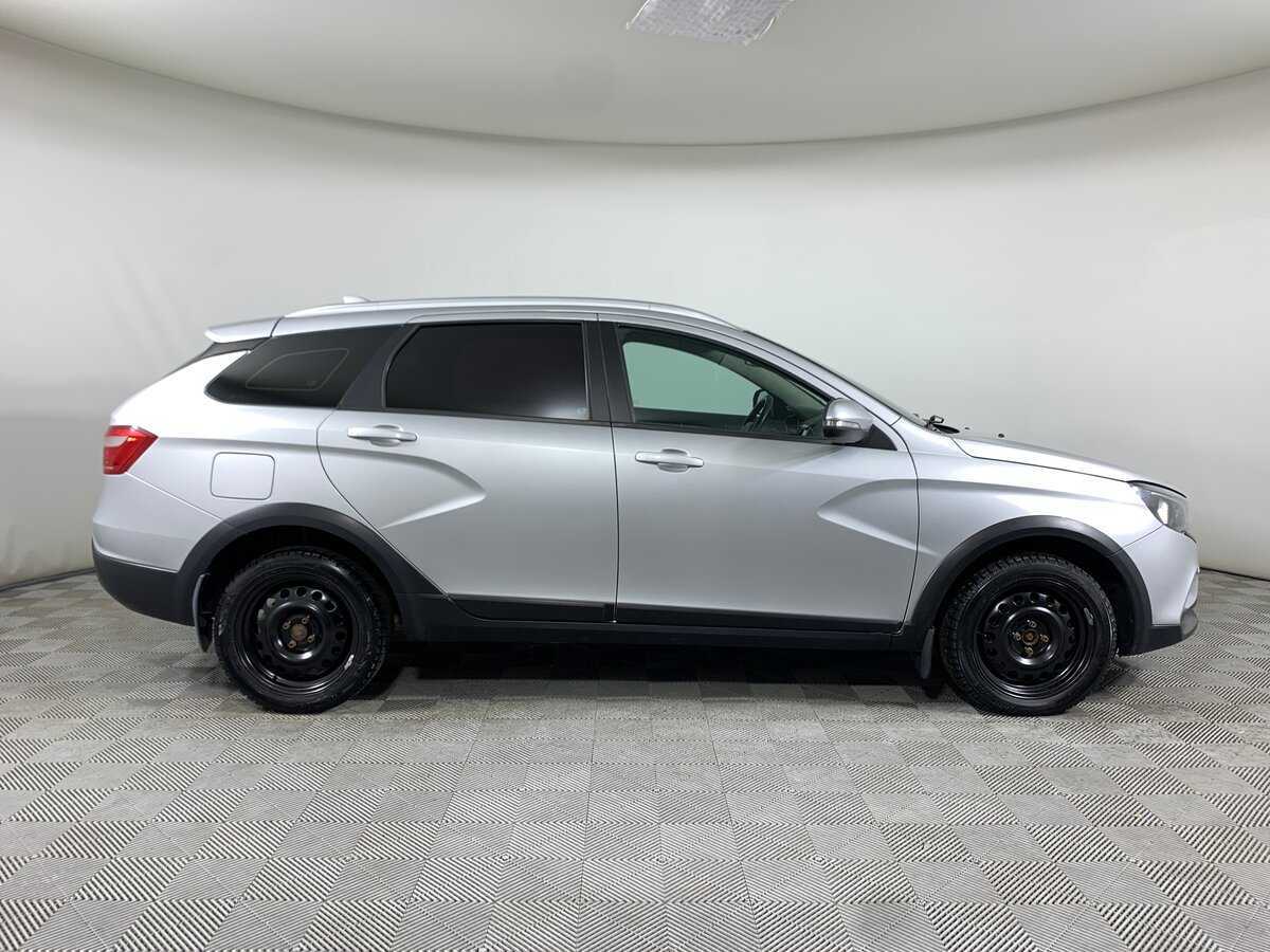 Купить Lada (ВАЗ) Vesta с пробегом. Фото: #3