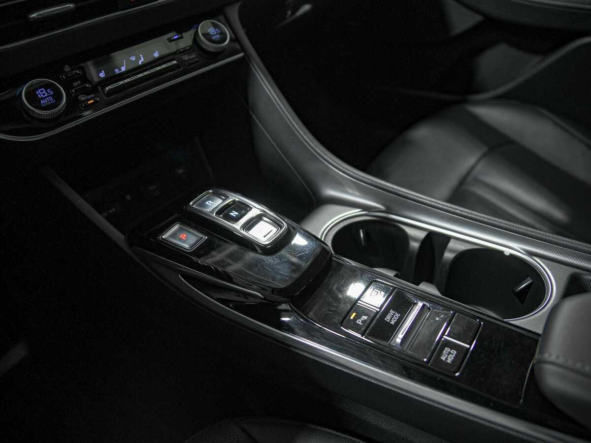 Купить Hyundai Sonata с пробегом. Фото: #12