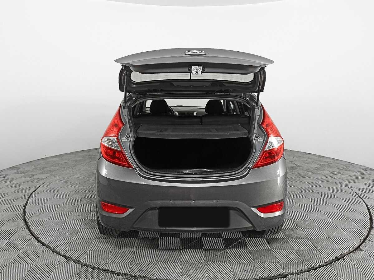 Купить Hyundai Solaris с пробегом. Фото: #6