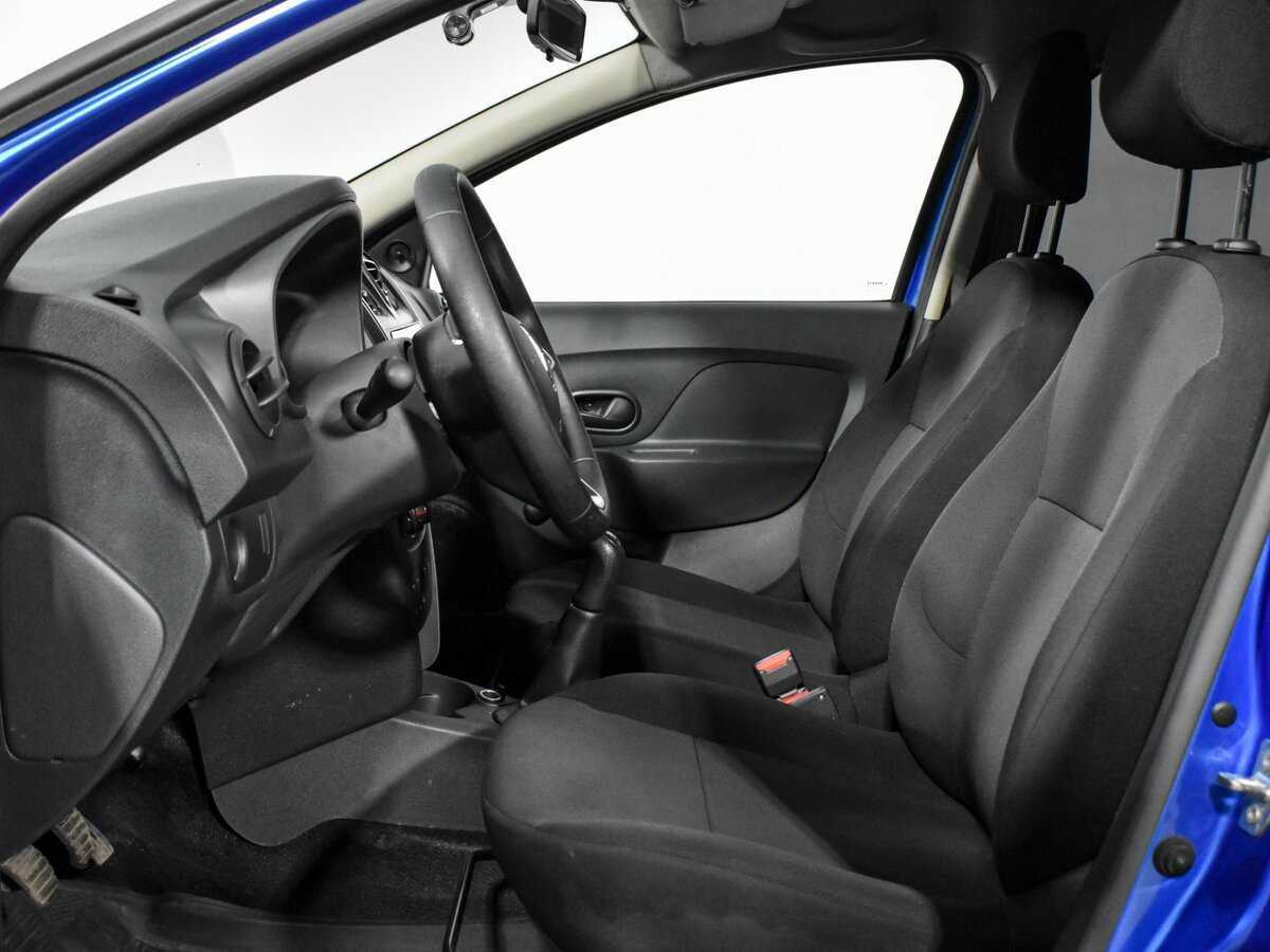 Купить Renault Logan с пробегом. Фото: #9