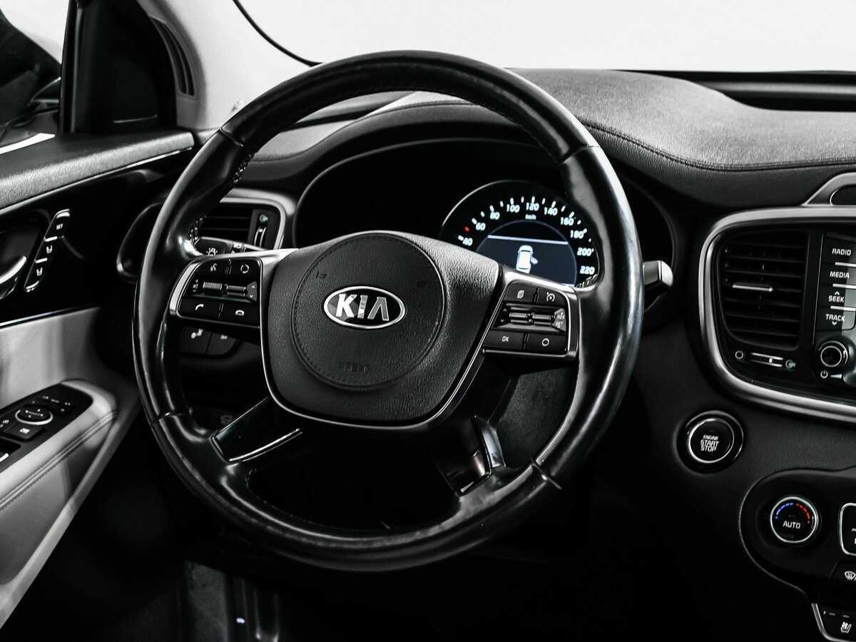 Купить Kia Sorento с пробегом. Фото: #11