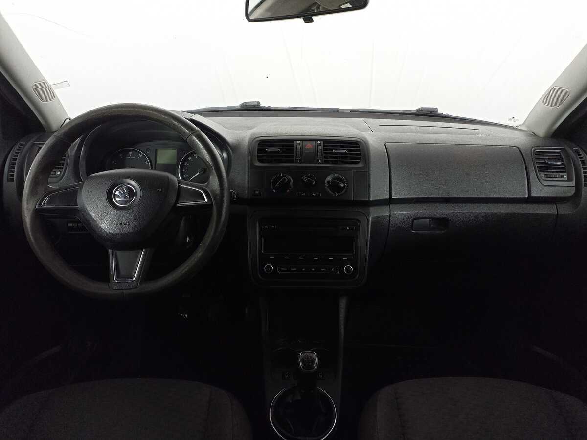 Купить Skoda Fabia с пробегом. Фото: #13