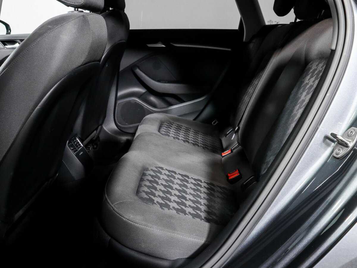 Купить Audi A3 с пробегом. Фото: #6