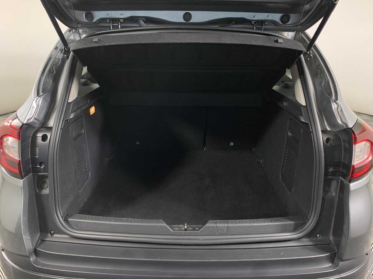 Купить Renault Kaptur с пробегом. Фото: #19