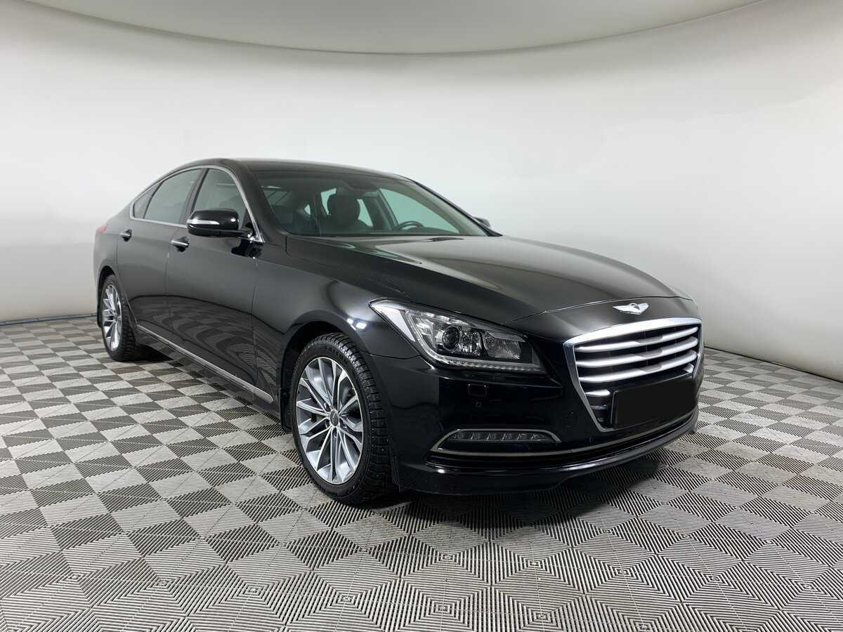 Купить Hyundai Genesis с пробегом. Фото: #2