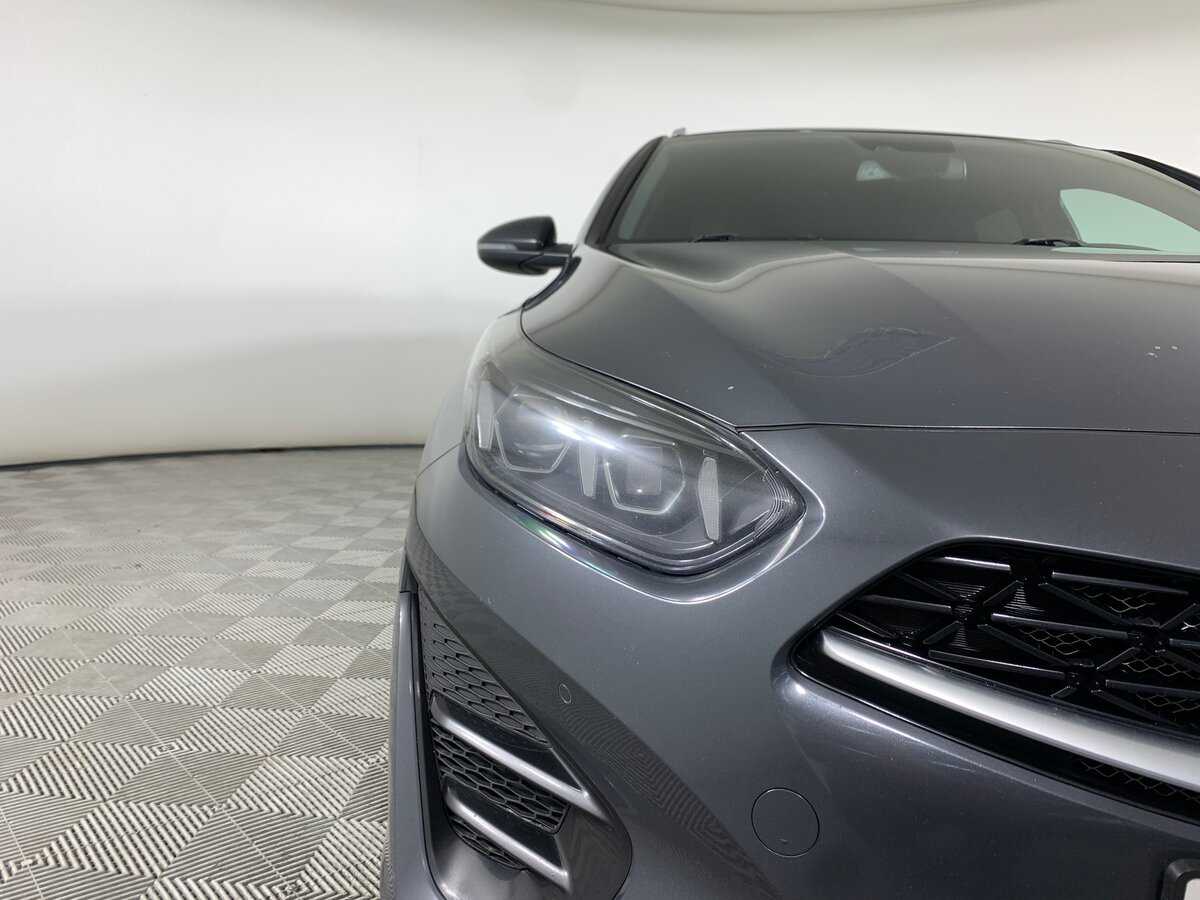 Купить Kia Ceed с пробегом. Фото: #9