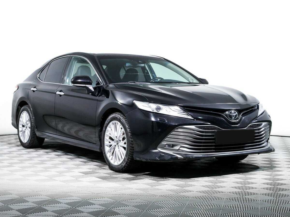 Купить Toyota Camry с пробегом. Фото: #2