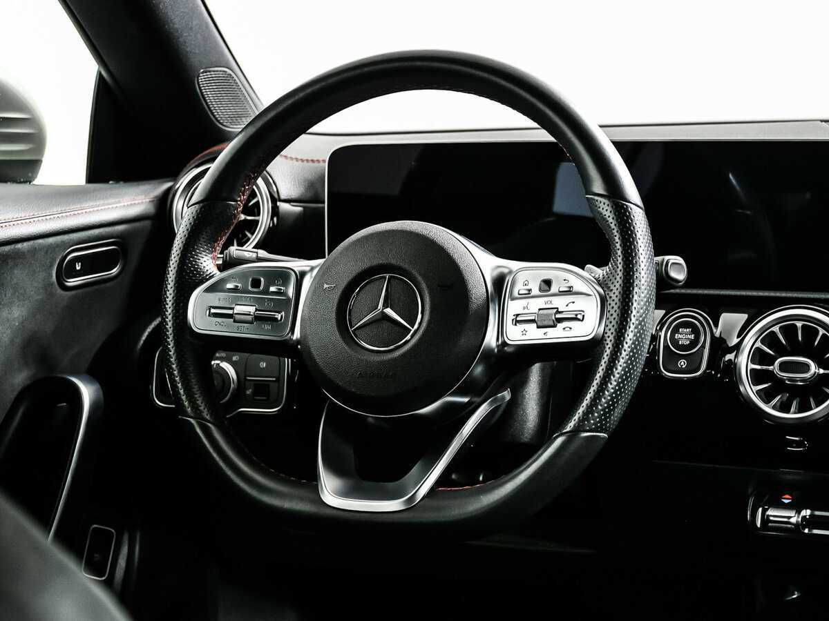 Купить Mercedes-Benz CLA с пробегом. Фото: #11