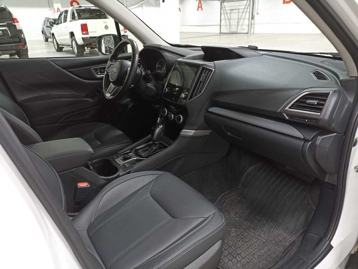 Купить Subaru Forester с пробегом. Фото: #10