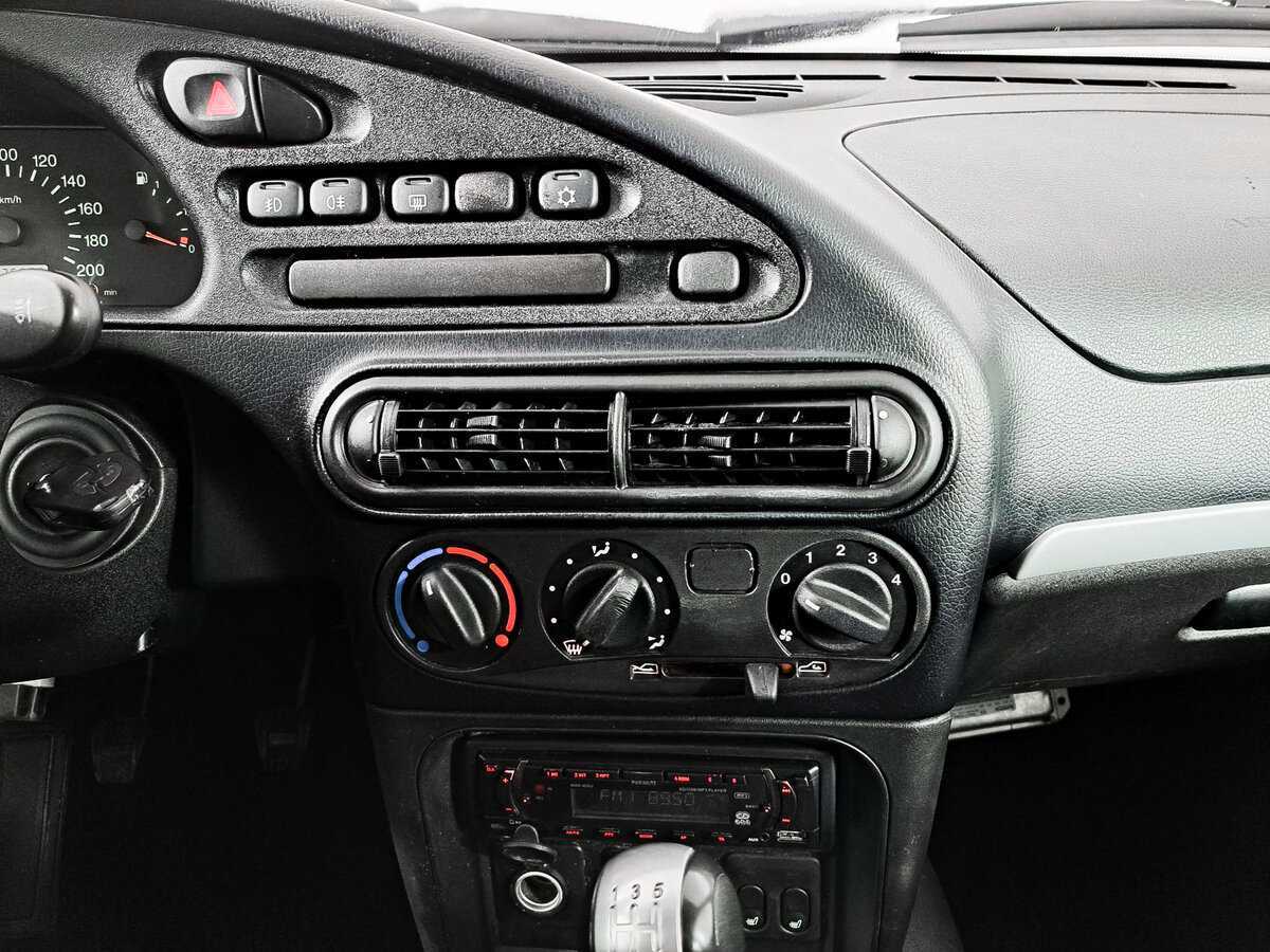 Купить Chevrolet Niva с пробегом. Фото: #14