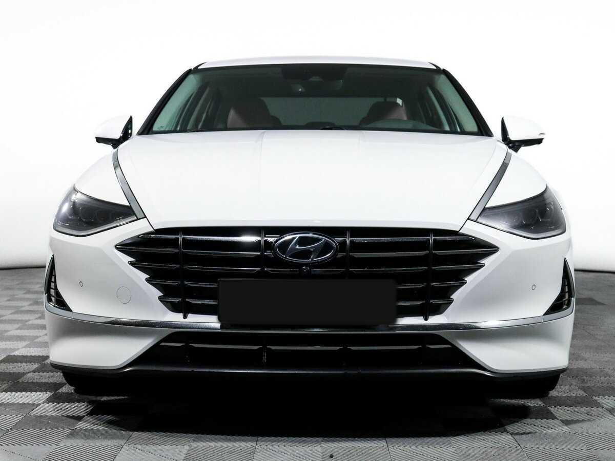 Купить Hyundai Sonata с пробегом. Фото: #1