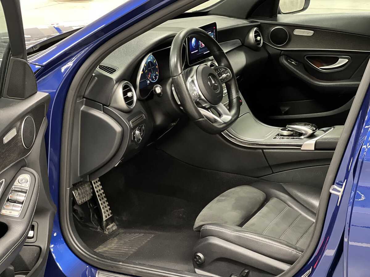 Купить Mercedes-Benz C-Класс с пробегом. Фото: #15