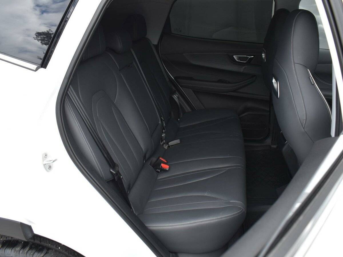 Купить Chery Tiggo 4 с пробегом. Фото: #6