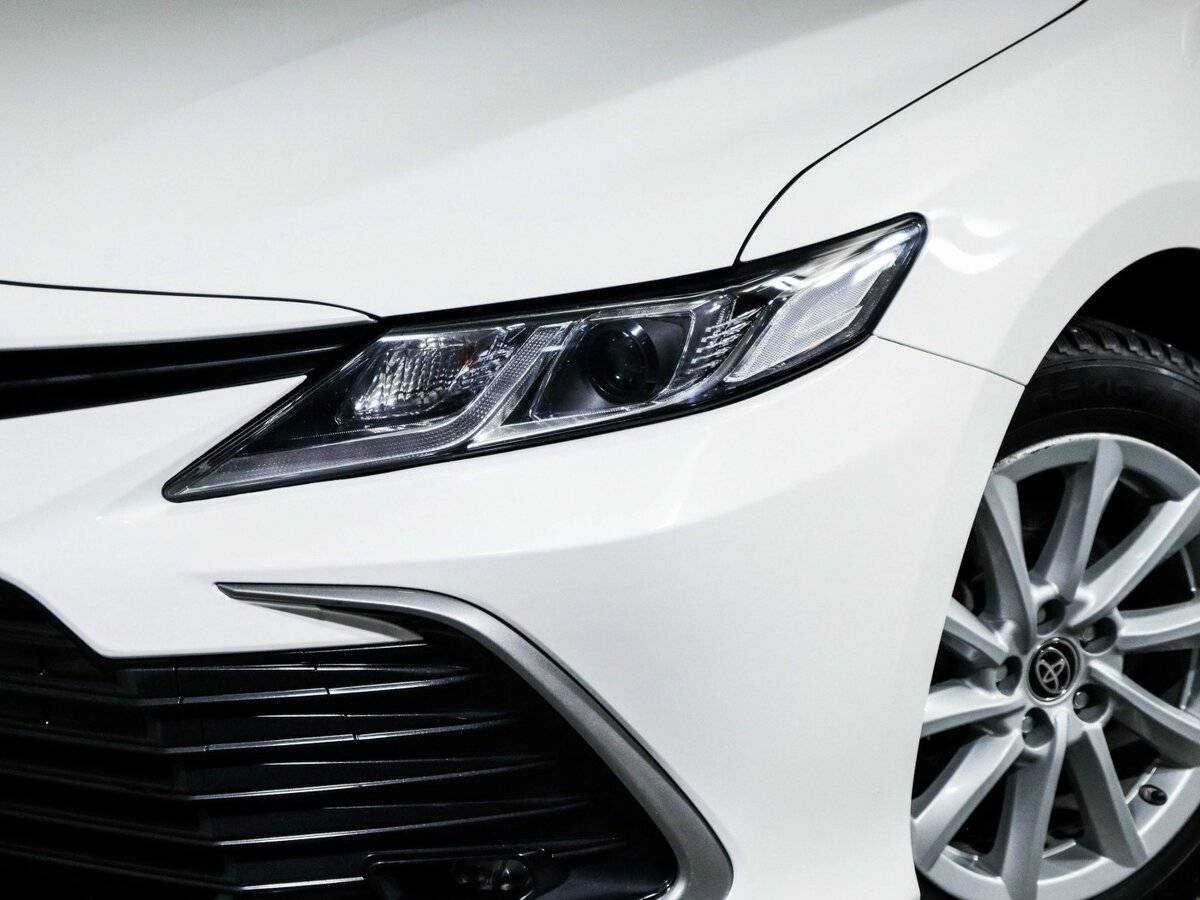 Купить Toyota Camry с пробегом. Фото: #12