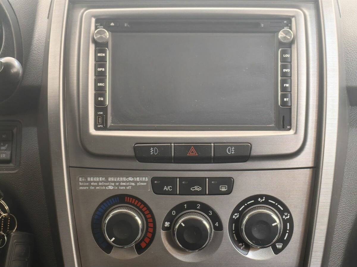 Купить Chery Tiggo (T11) с пробегом. Фото: #11