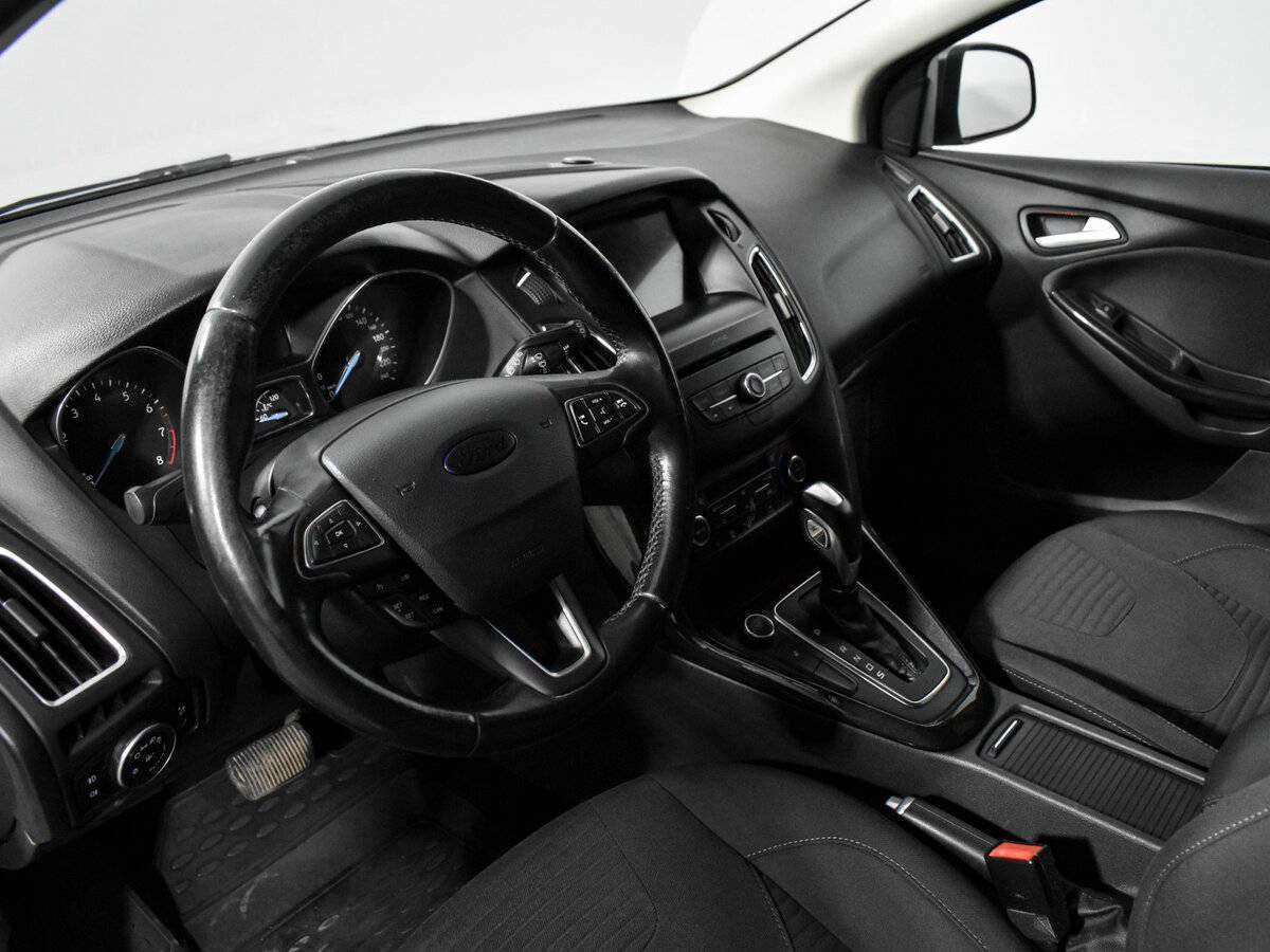 Купить Ford Focus с пробегом. Фото: #8