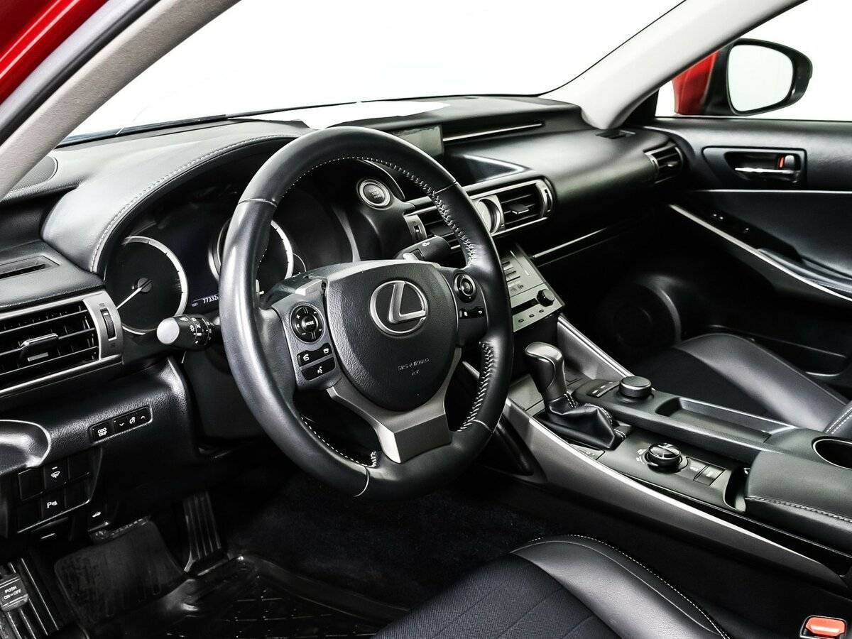 Купить Lexus IS с пробегом. Фото: #11