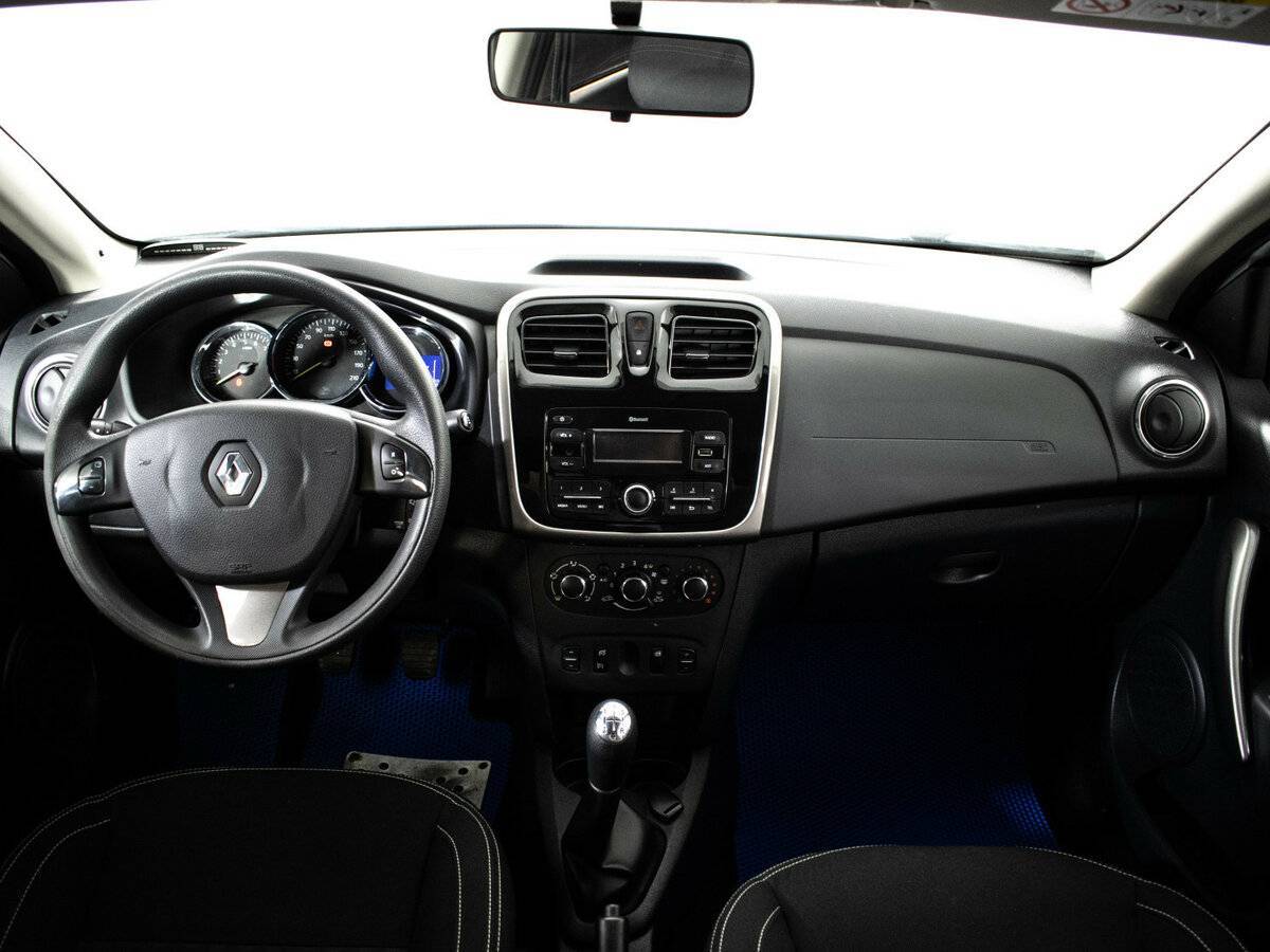 Купить Renault Logan с пробегом. Фото: #10