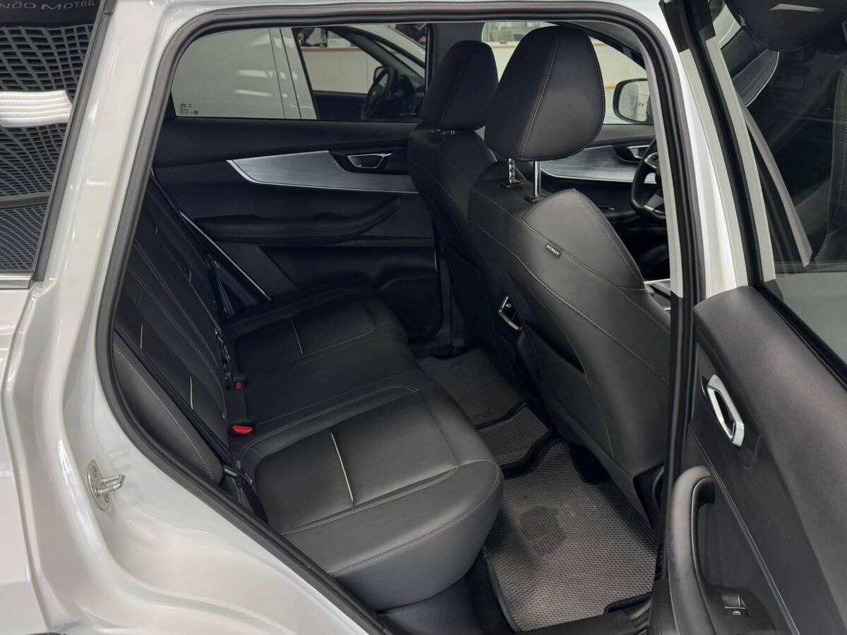 Купить Chery Tiggo 7 Pro Max с пробегом. Фото: #10