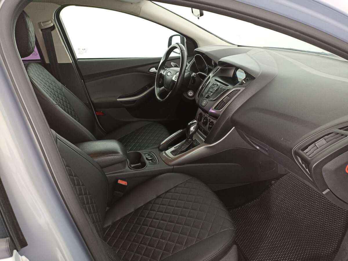 Купить Ford Focus с пробегом. Фото: #10