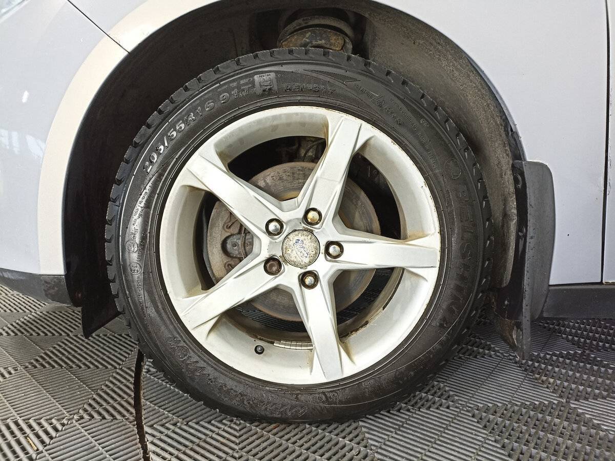 Купить Ford Focus с пробегом. Фото: #17