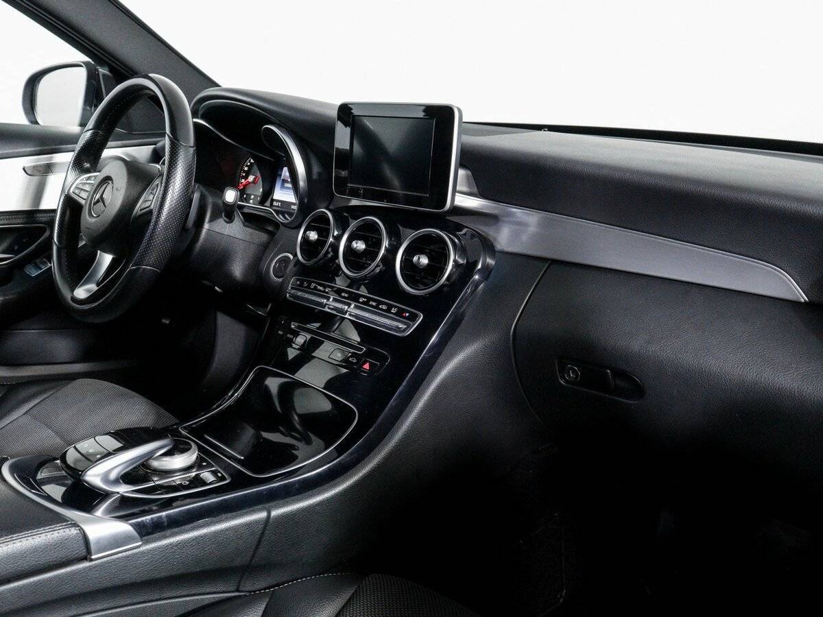 Купить Mercedes-Benz C-Класс с пробегом. Фото: #8