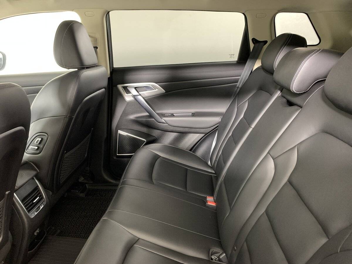 Купить Geely Atlas с пробегом. Фото: #17