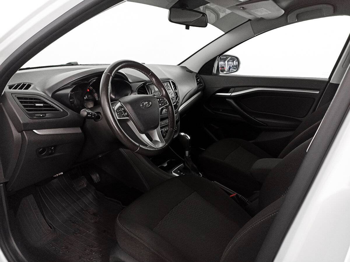 Купить Lada (ВАЗ) Vesta с пробегом. Фото: #15