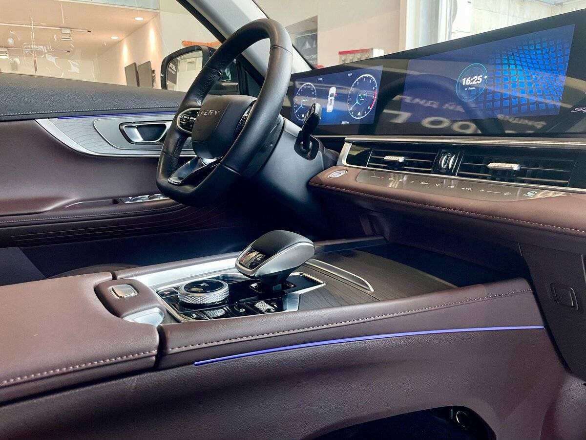 Купить Chery Tiggo 8 Pro Max с пробегом. Фото: #14