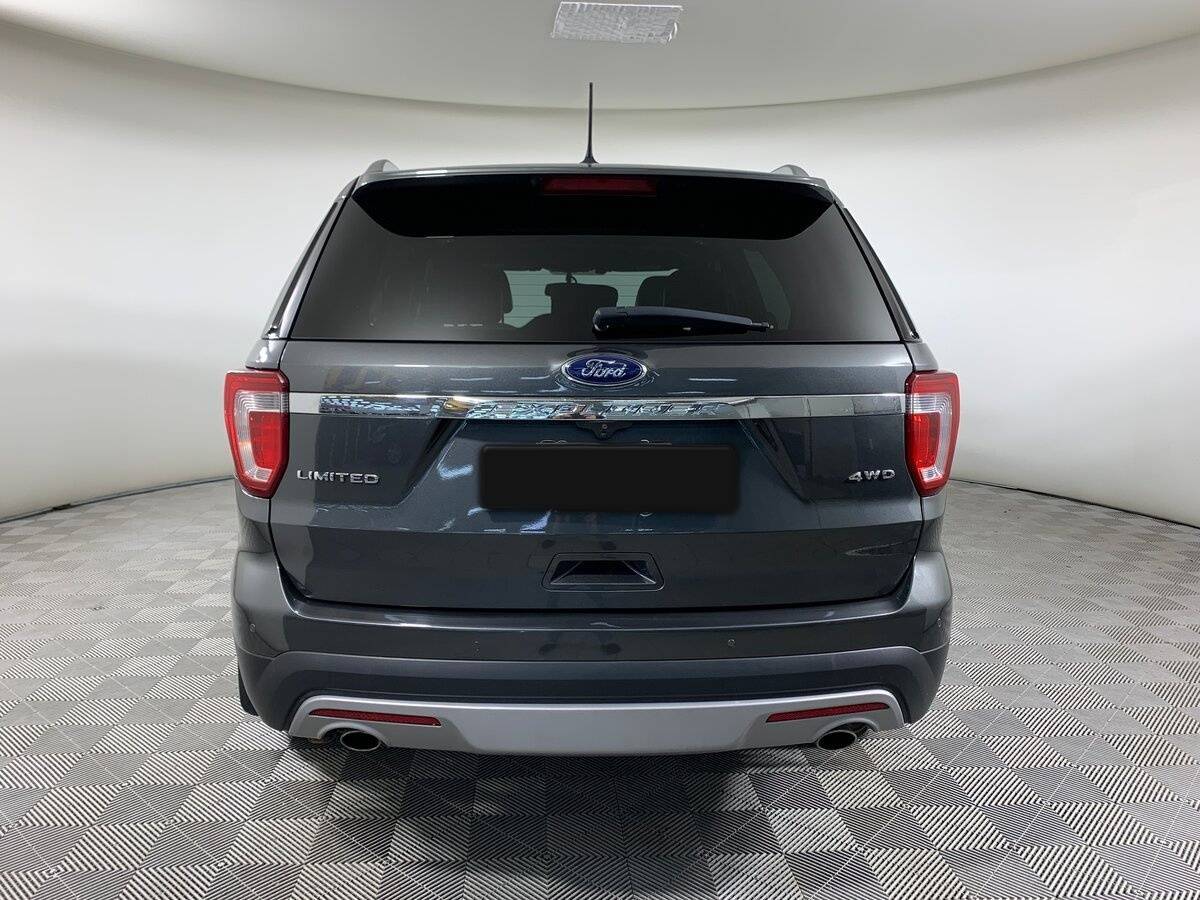 Купить Ford Explorer с пробегом. Фото: #5