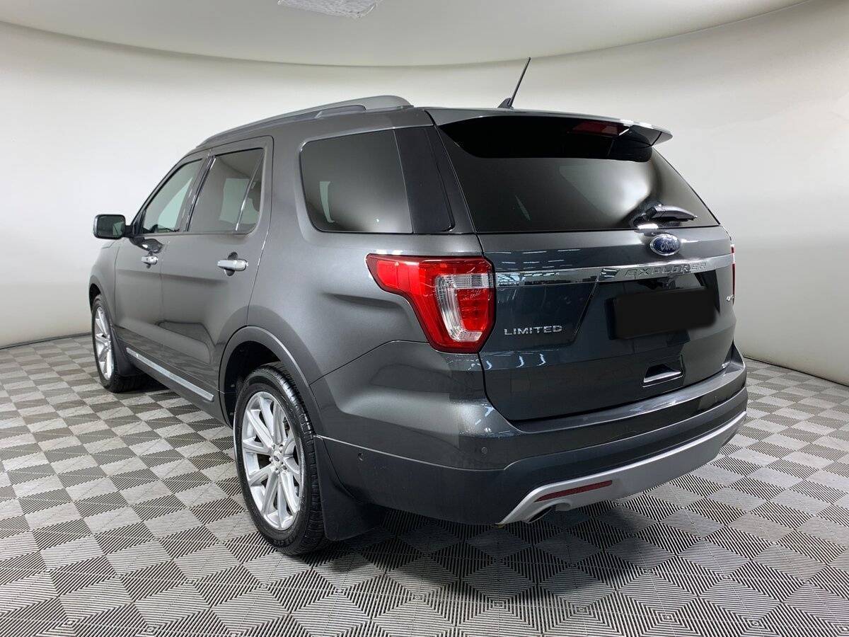 Купить Ford Explorer с пробегом. Фото: #6